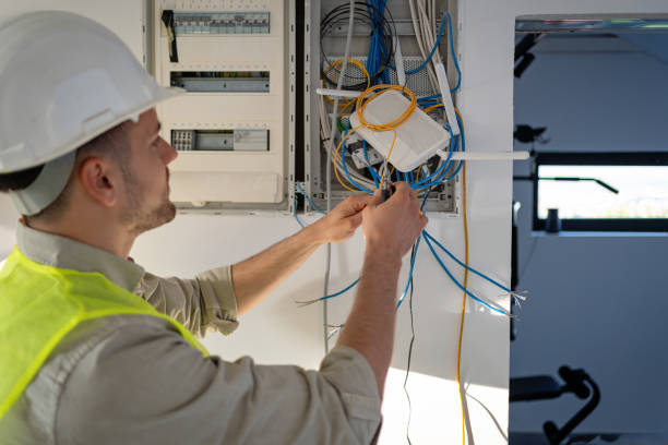 Best Electrician for Home Renovation  in East St Louis, IL